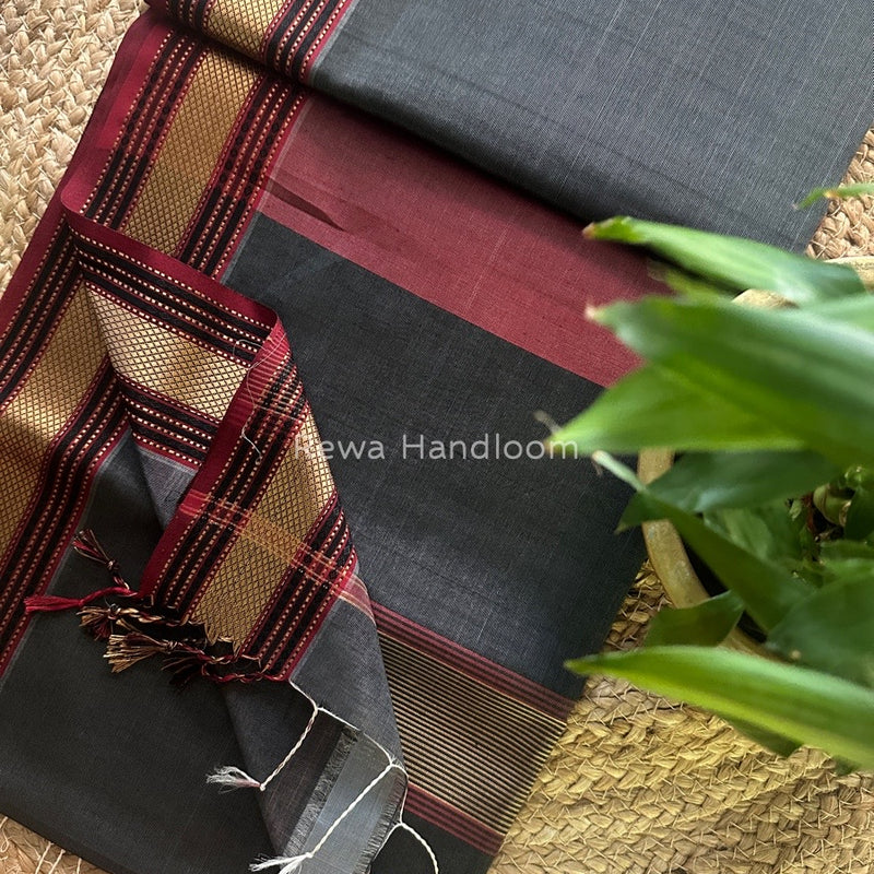 Exclusive Maheshwari Black Zari Border Saree EZ01