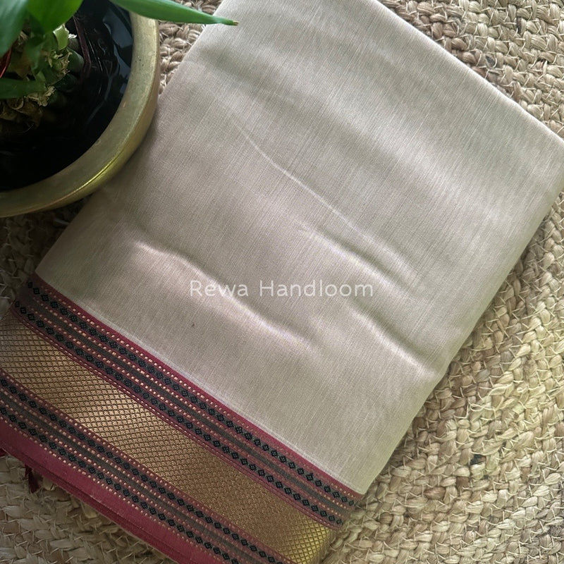 Exclusive Maheshwari Zari Border Saree