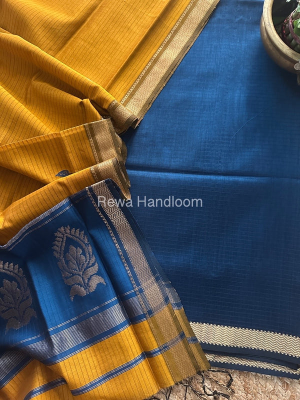 Maheshwari Motifs Top-Dupatta Set