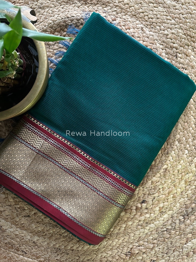 Exclusive Maheshwari Zari Border Saree