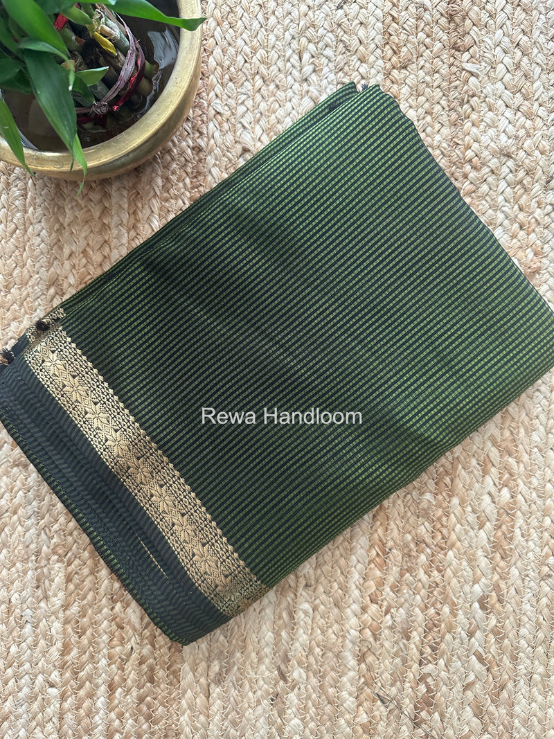 Maheshwari Mehendi Green Garbha Reshami Silk Saree GS305