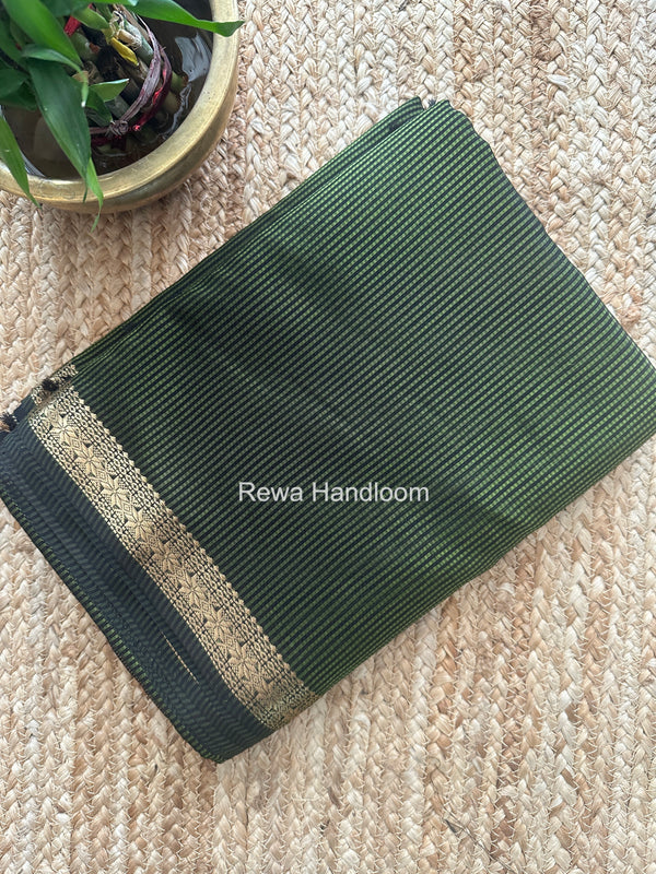 Maheshwari Mehendi Green Garbha Reshami Silk Saree GS305