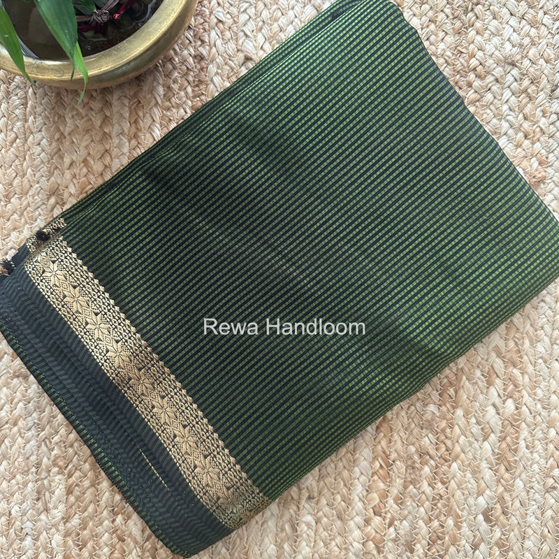 Maheshwari Mehendi Green Garbha Reshami Silk Saree GS305
