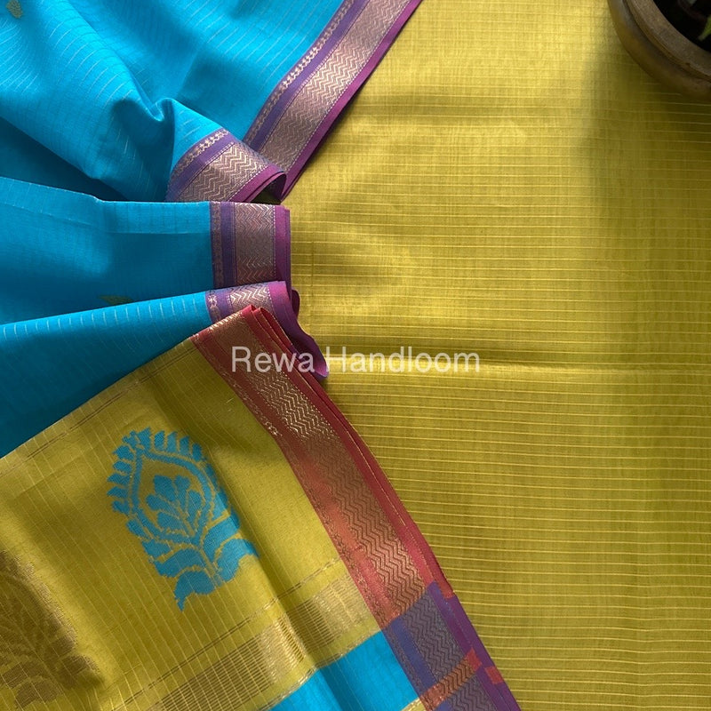 Maheshwari Motifs Top-Dupatta Set