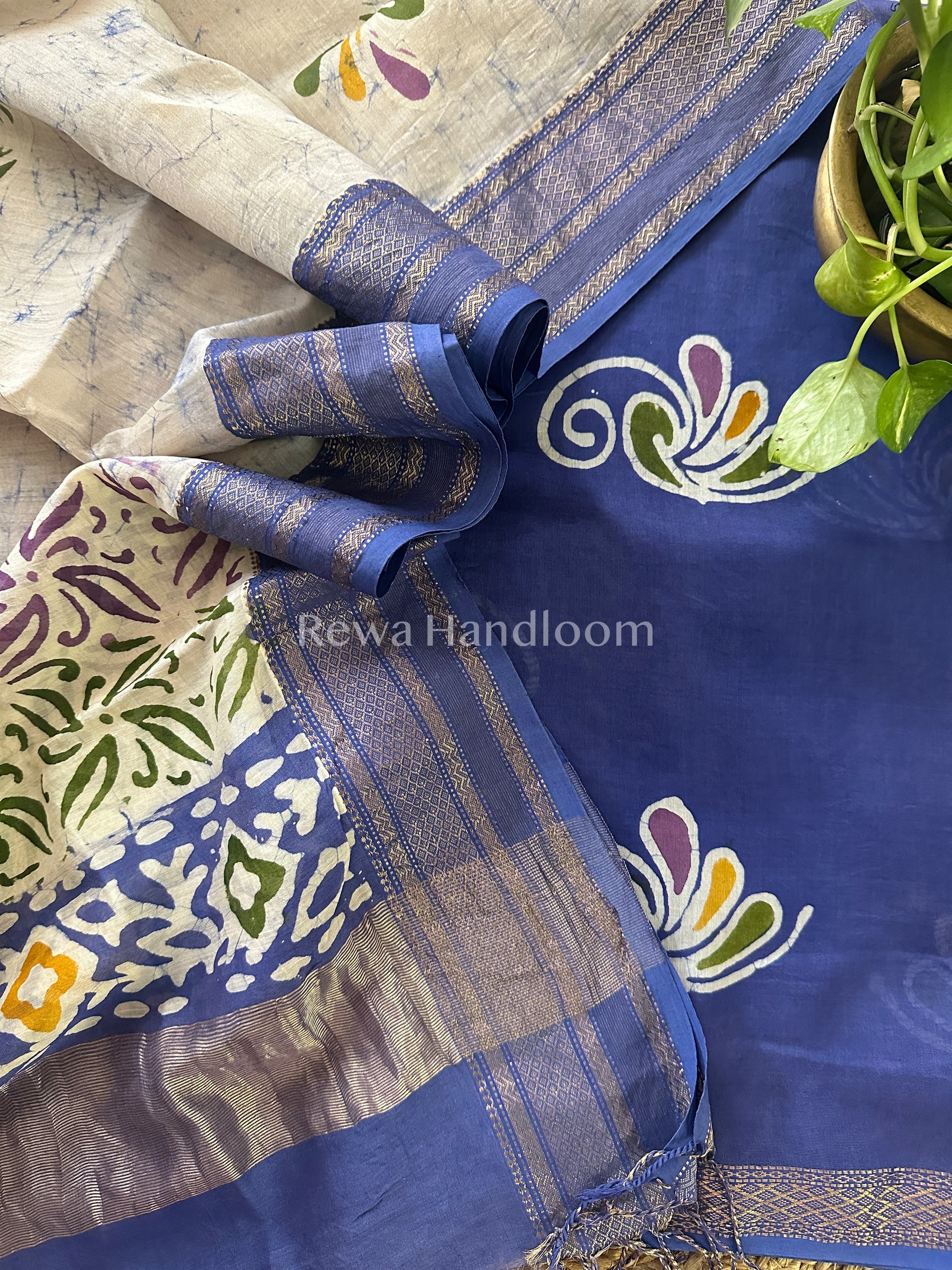 Maheshwari Blue Batik Printed Dress Material-BTP109