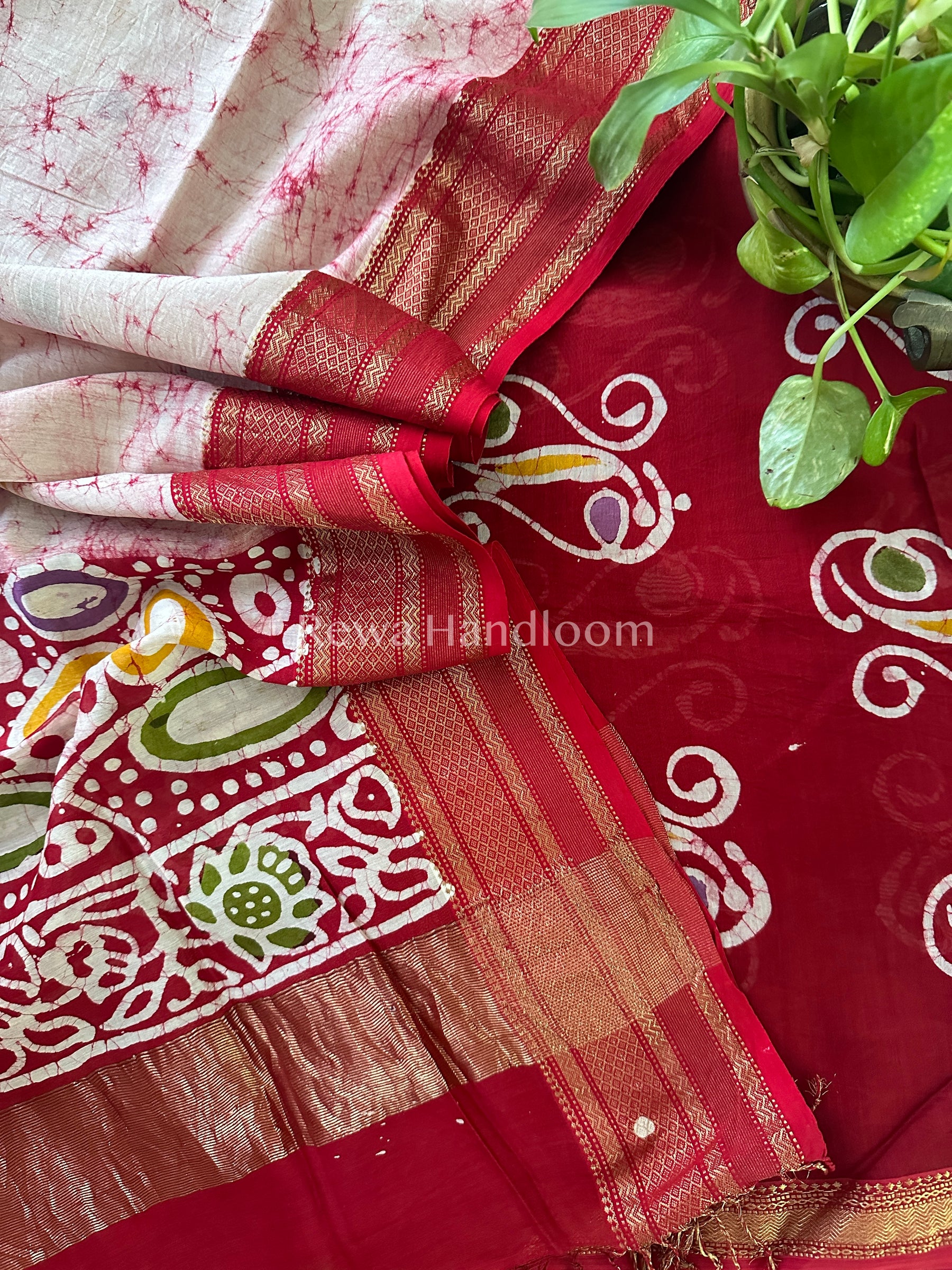 Maheshwari Red Batik Printed Dress Material-BTP111