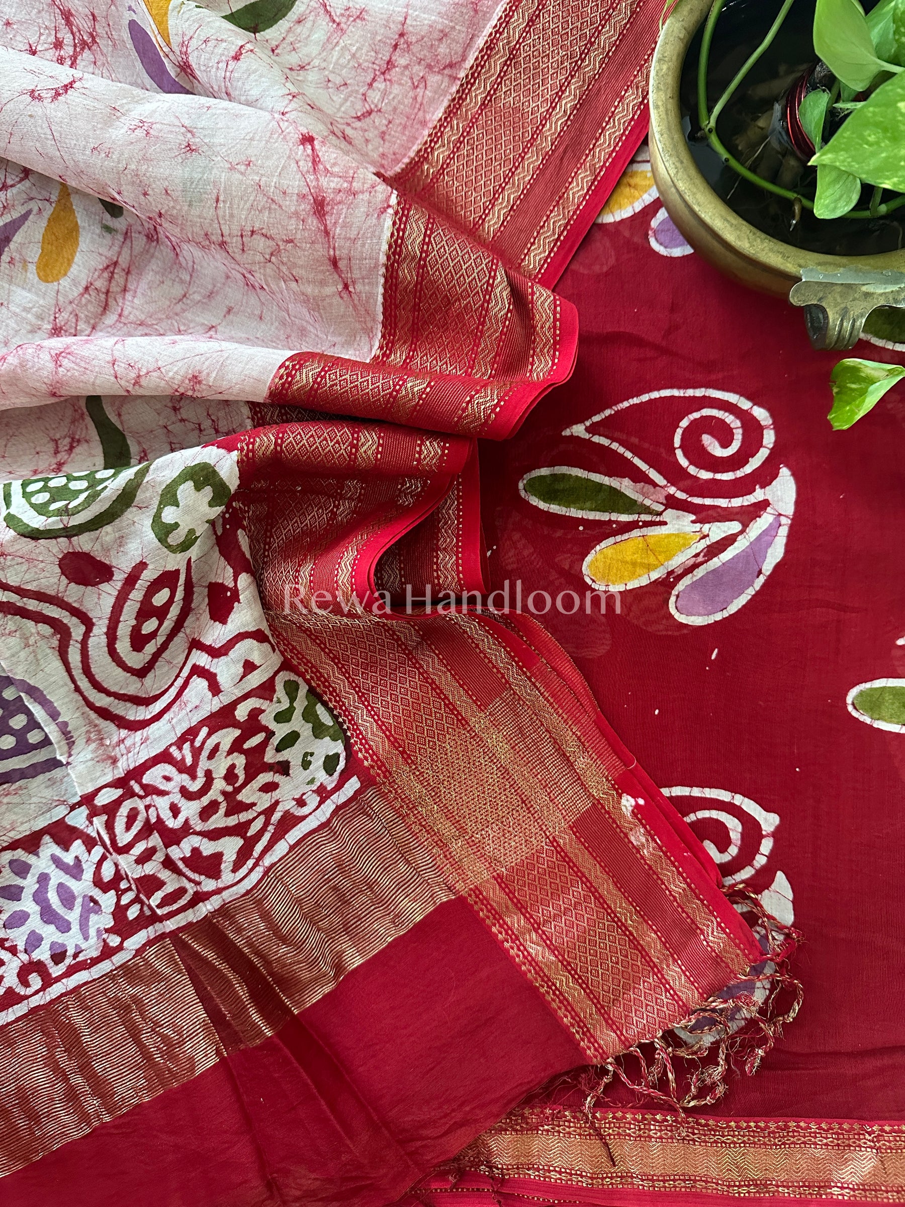 Maheshwari Red Batik Printed Dress Material-BTP114