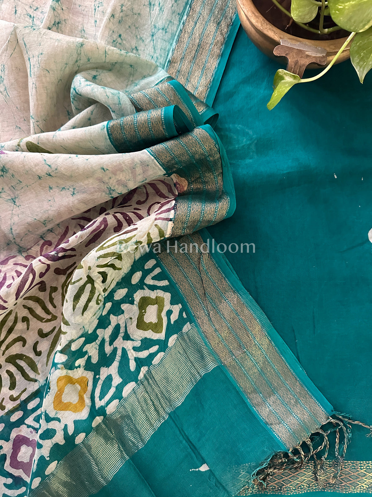 Maheshwari Green Batik Printed Dress Material-BTP117