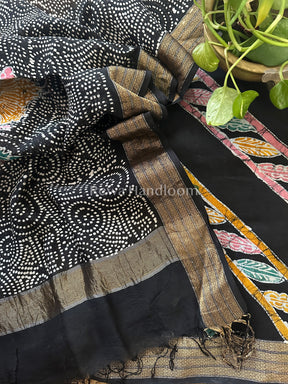 Maheshwari Black Batik Printed Dress Material BTP123