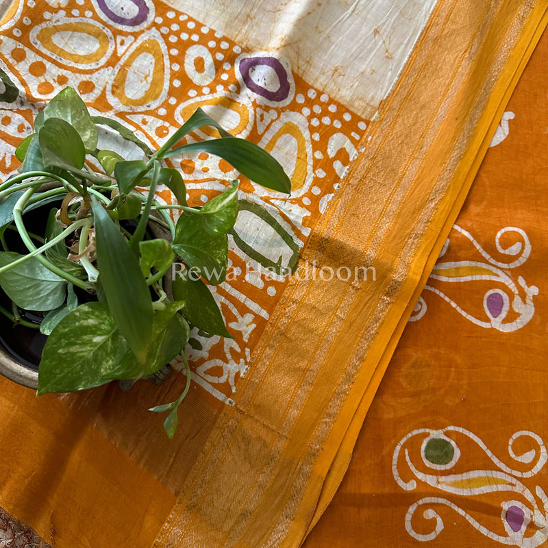 Maheshwari Golden Yellow Batik Printed Dress Material BTP124
