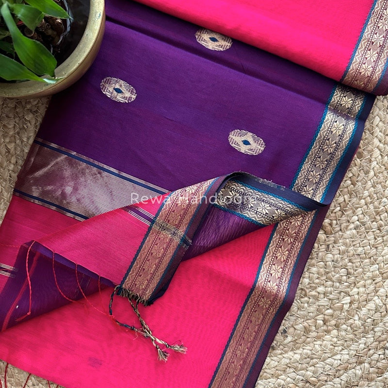  Butta Pallu Zari Border Maheshwari Saree
