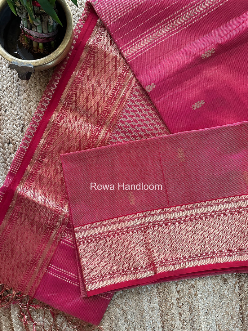 Tissue Rich Pallu Saree