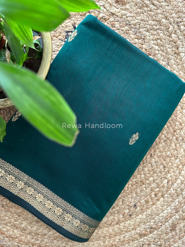 Bottle Green Butta Pallu Zari Border Maheshwari Saree MBS01