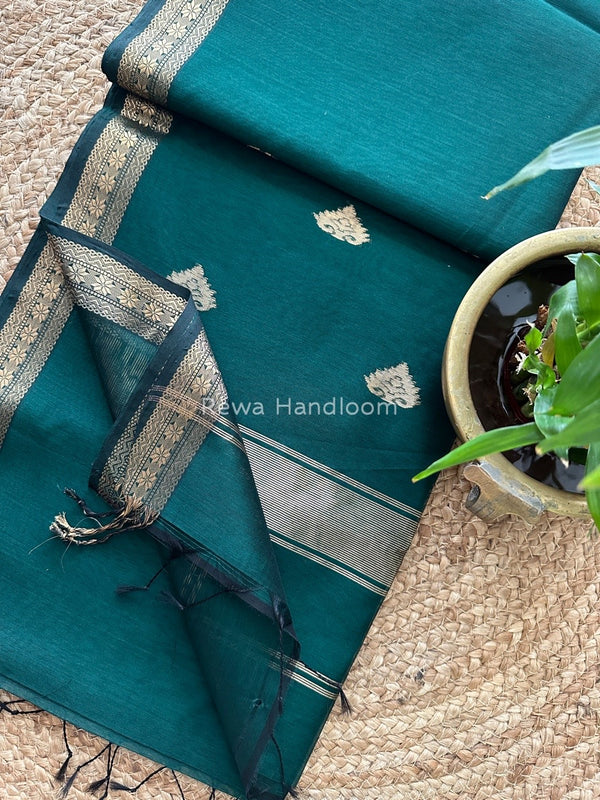  Butta Pallu Zari Border Maheshwari Saree