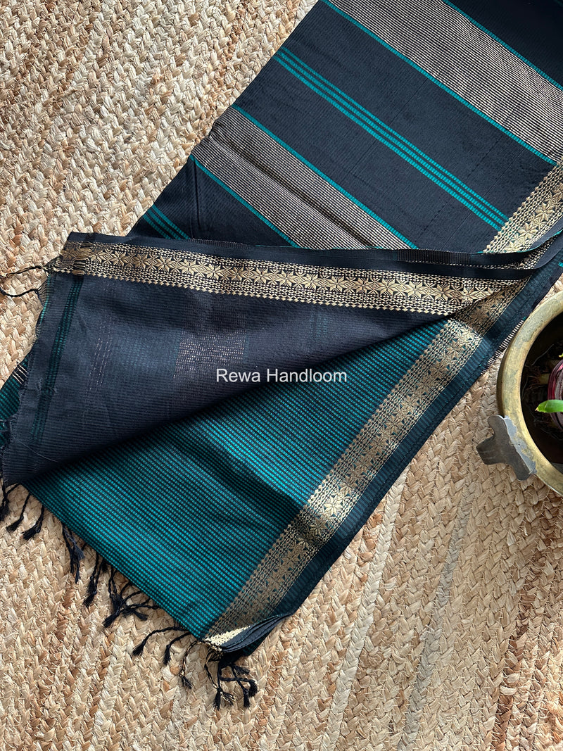 Maheshwari Green Garbha Reshami Silk Saree GS336