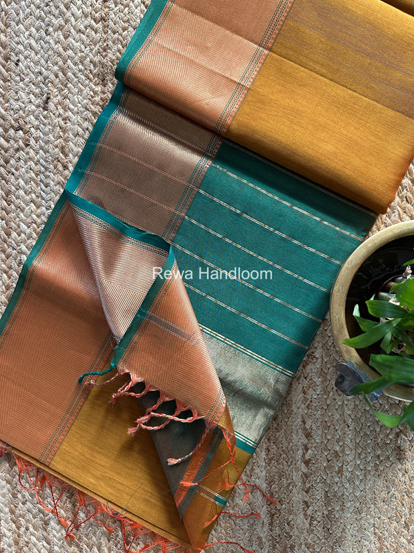Exclusive Maheshwari Saree