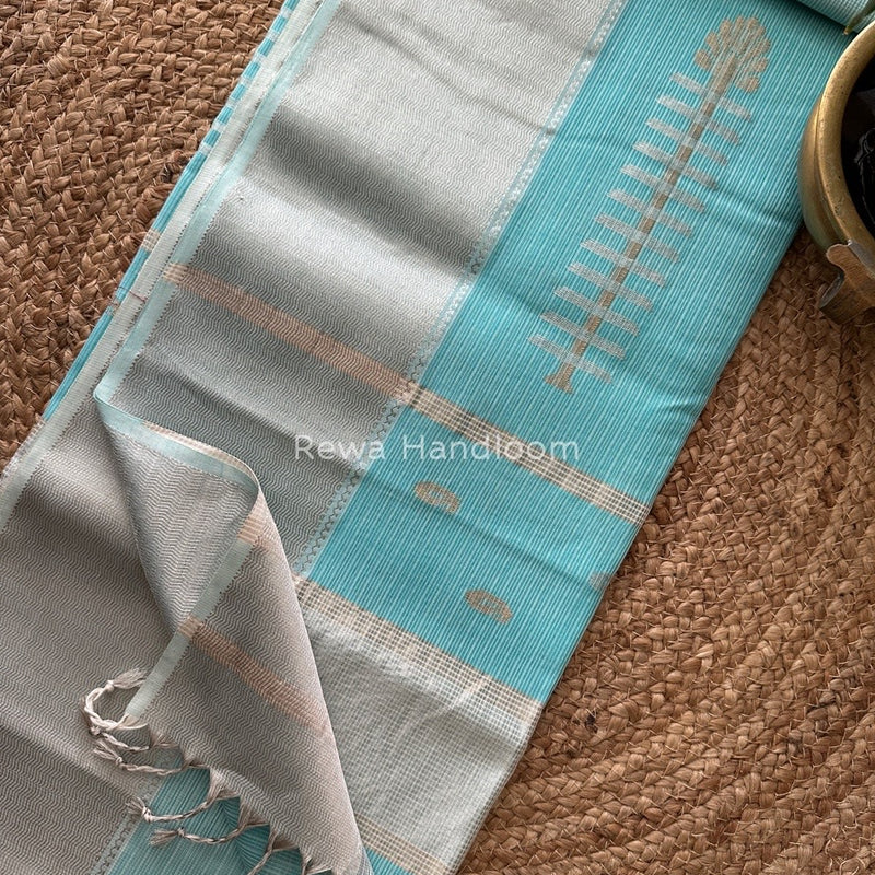  Maheshwari Silver Buta-Buti Saree 