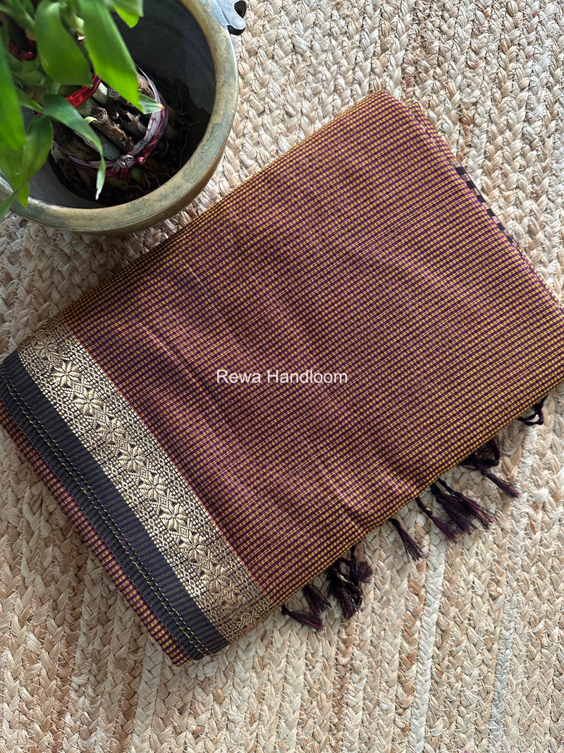 Maheshwari Tobacco Garbha Reshami Silk Saree GS342