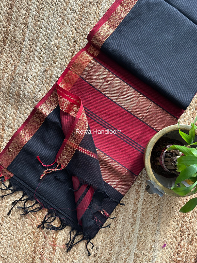 Maheshwari Garbha Reshami Silk Saree