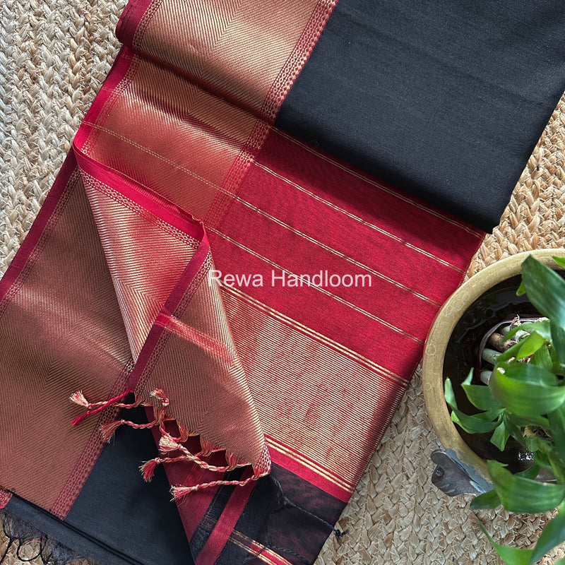Exclusive Maheshwari Saree