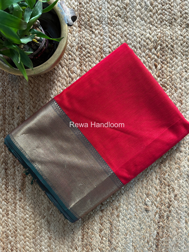 Exclusive Maheshwari Red Zari Border Saree EZ043