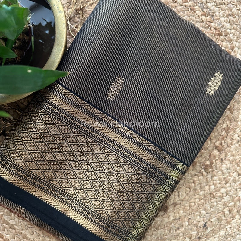 Maheshwari Black Tissue Rich Pallu Saree THP033