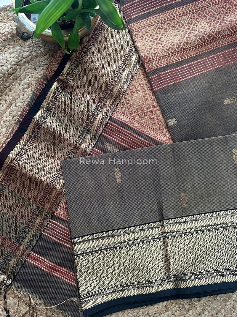 Maheshwari Black Tissue Rich Pallu Saree THP033