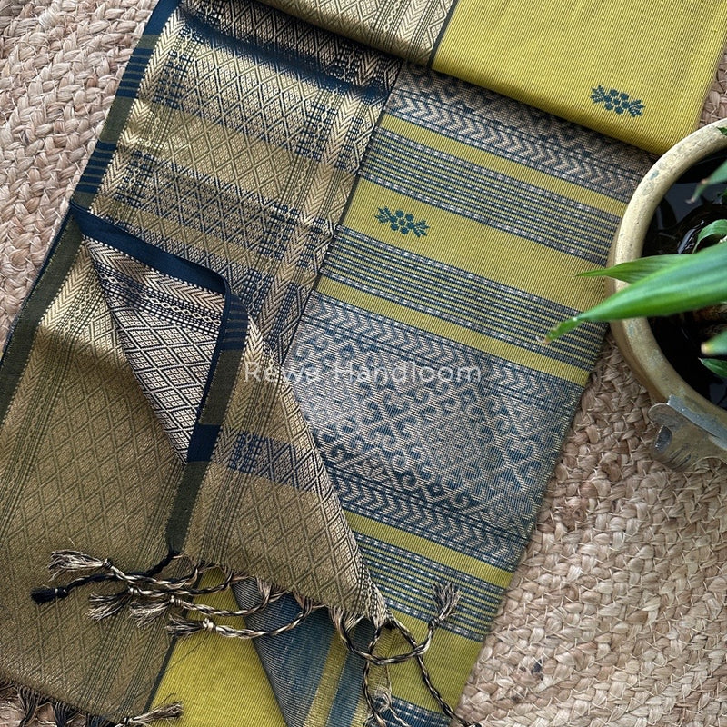 Maheshwari Tissue Rich Pallu Saree
