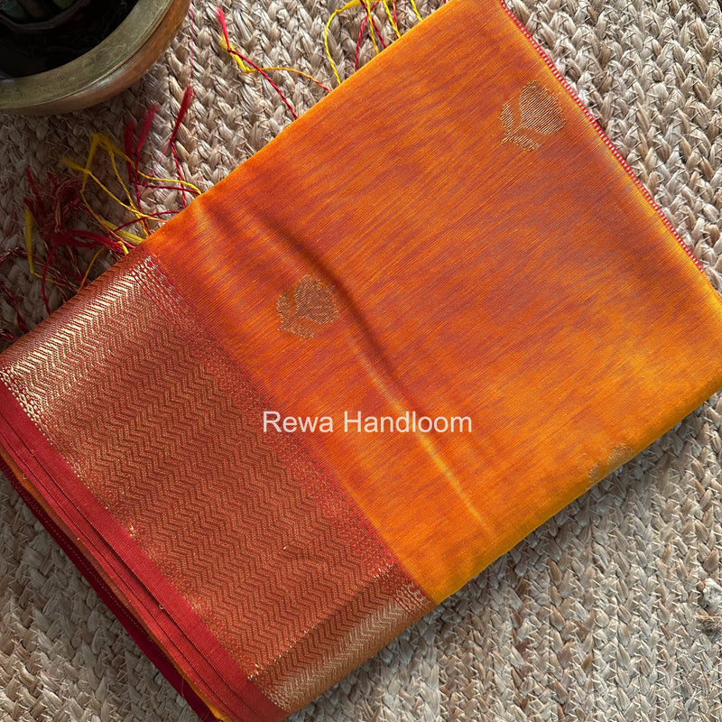 Maheshwari Golden Yellow Lotus Shaded Butta Saree LLBS037