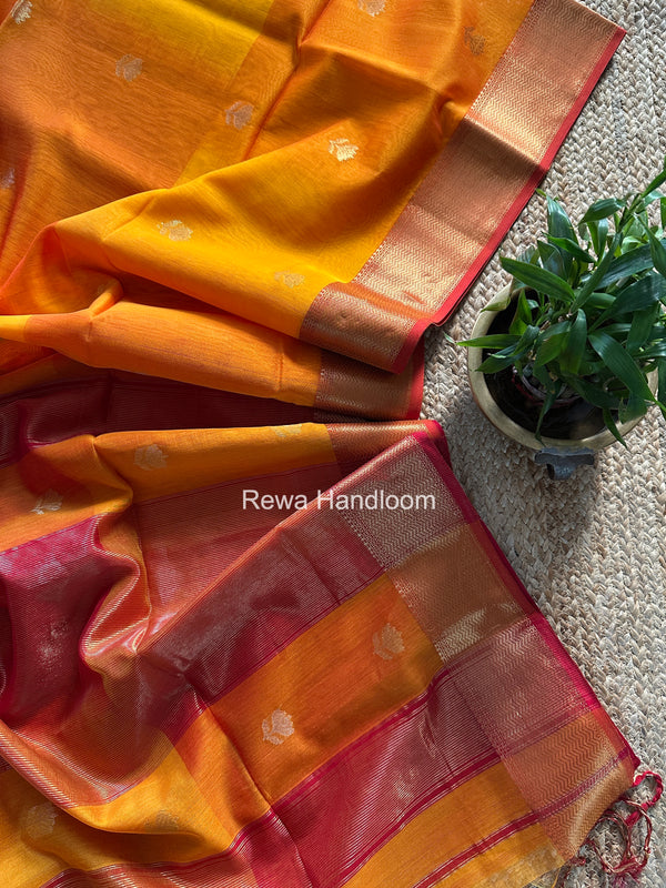 Maheshwari Golden Yellow Lotus Shaded Butta Saree LLBS037