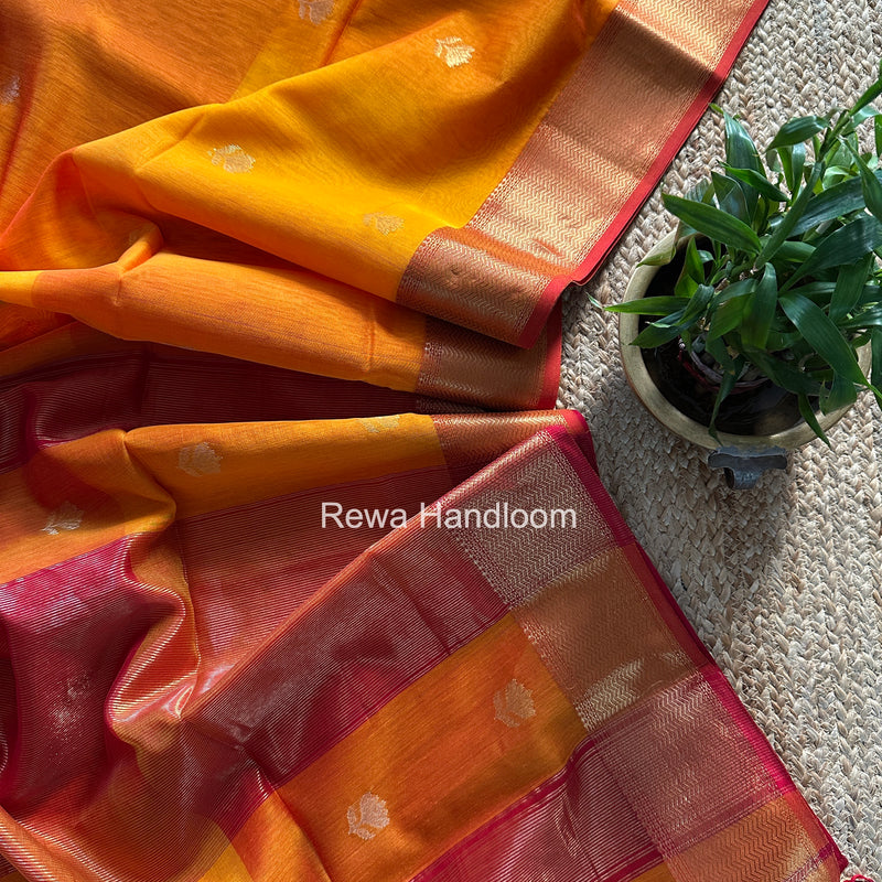 Maheshwari Golden Yellow Lotus Shaded Butta Saree LLBS037