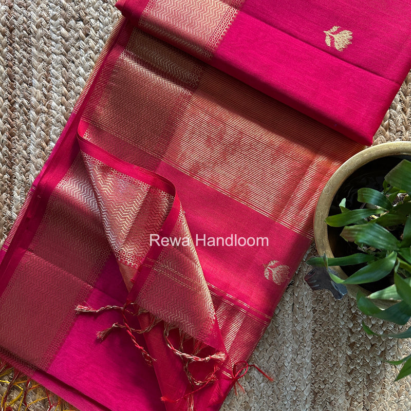 Maheshwari Lotus Shaded Butta Saree
