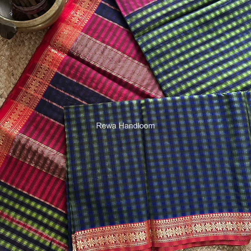 Maheshwari Parrot Green Garbha Reshami Silk Saree GS334
