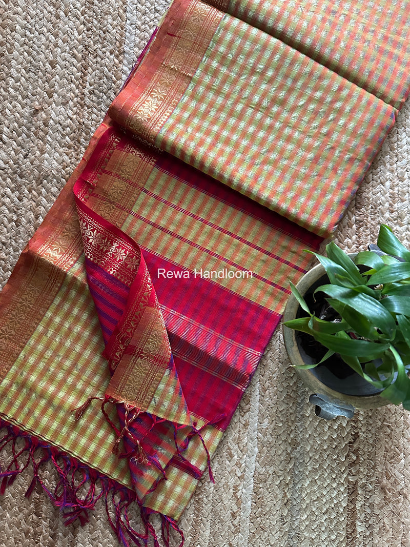 Maheshwari Garbha Reshami Silk Saree