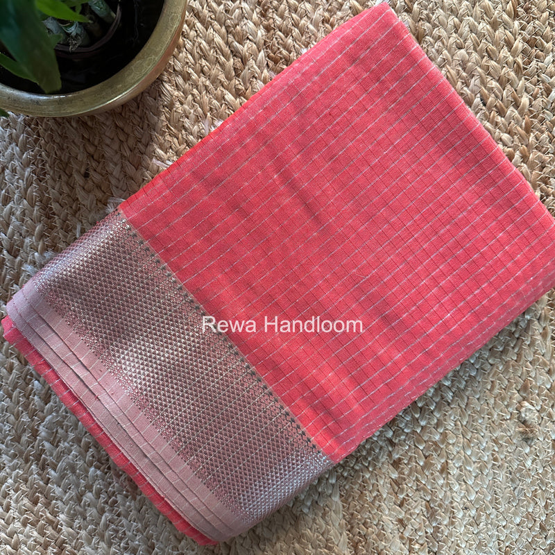 Maheshwari Carrot Red Silver Zari Checks Silk Saree SZ082