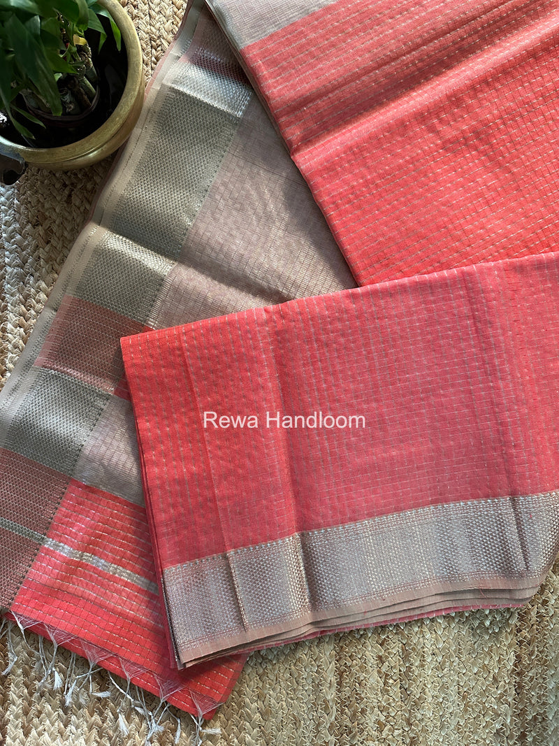 Maheshwari Carrot Red Silver Zari Checks Silk Saree SZ082