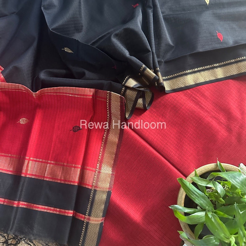 Maheshwari Red-Black Motifs Top Dupatta Sets PST04