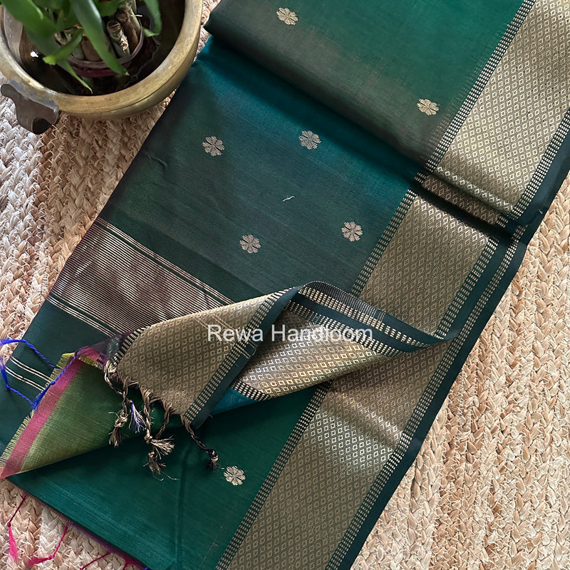 Maheshwari Flower Butti Saree