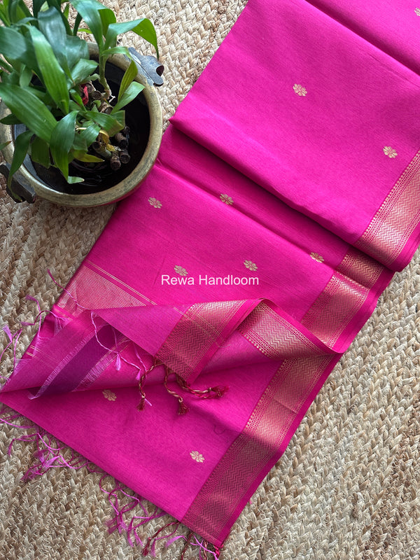 Maheshwari Aami Butti Saree