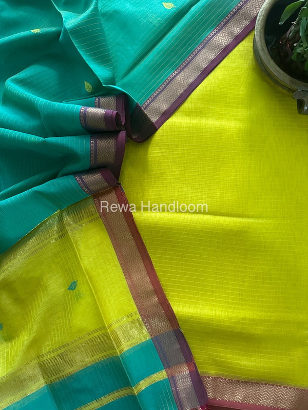 Maheshwari Motifs Top-Dupatta Set