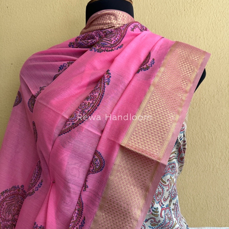 Maheshwari Beige-Rani Pink Handblock Print Top-Dupatta HBS069
