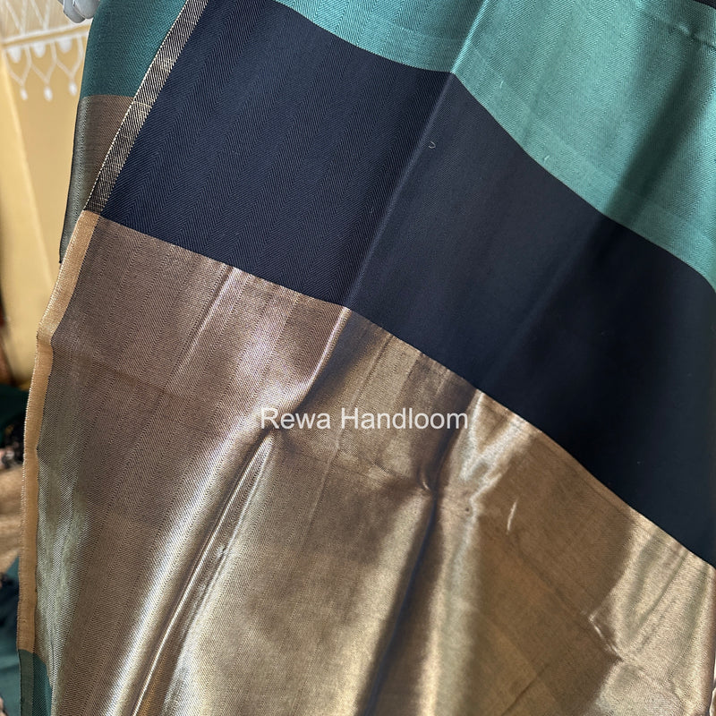 Maheshwari Mint Green-Black Four Paddle Top-Dupatta FPSS017