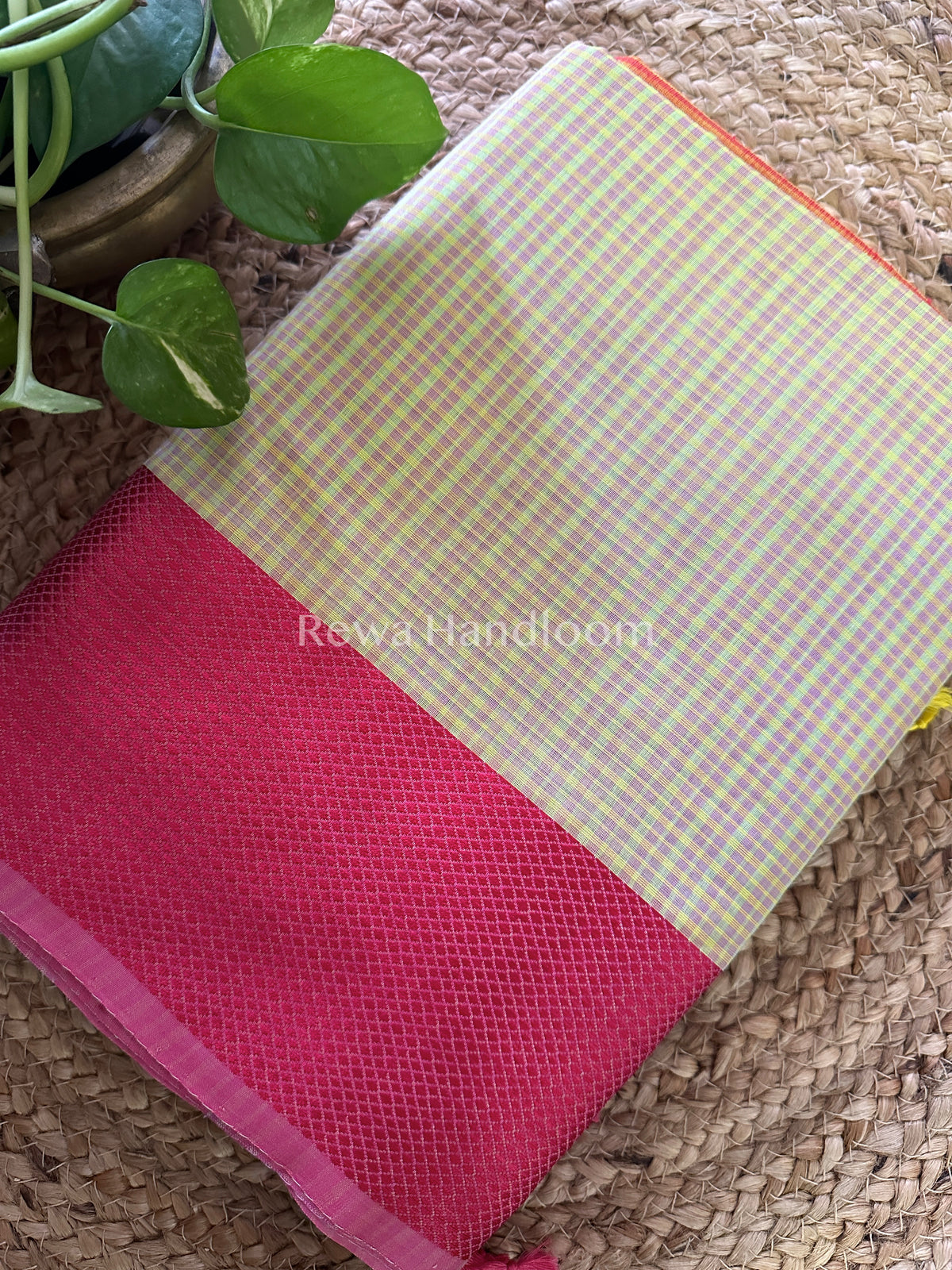 Maheshwari Resham Thread Border Saree