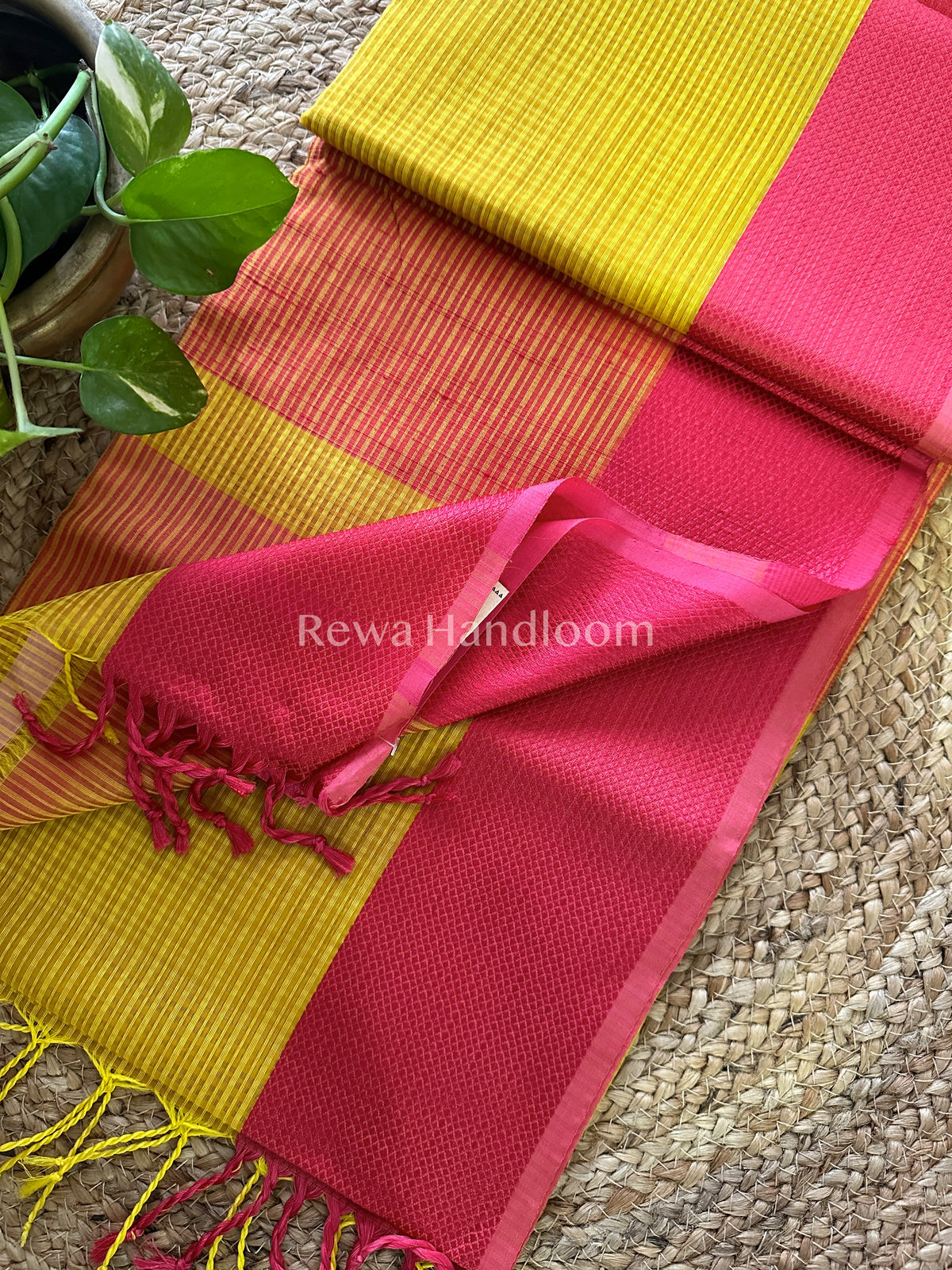 Maheshwari Yellow Resham Thread Border Saree-RES09