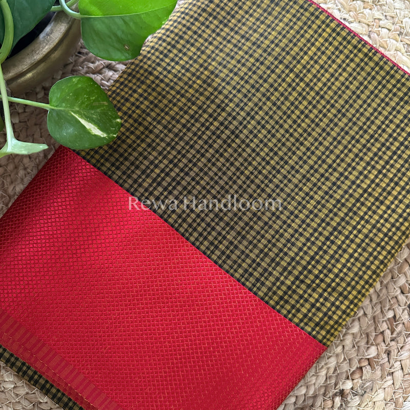 Maheshwari Resham Thread Border Saree