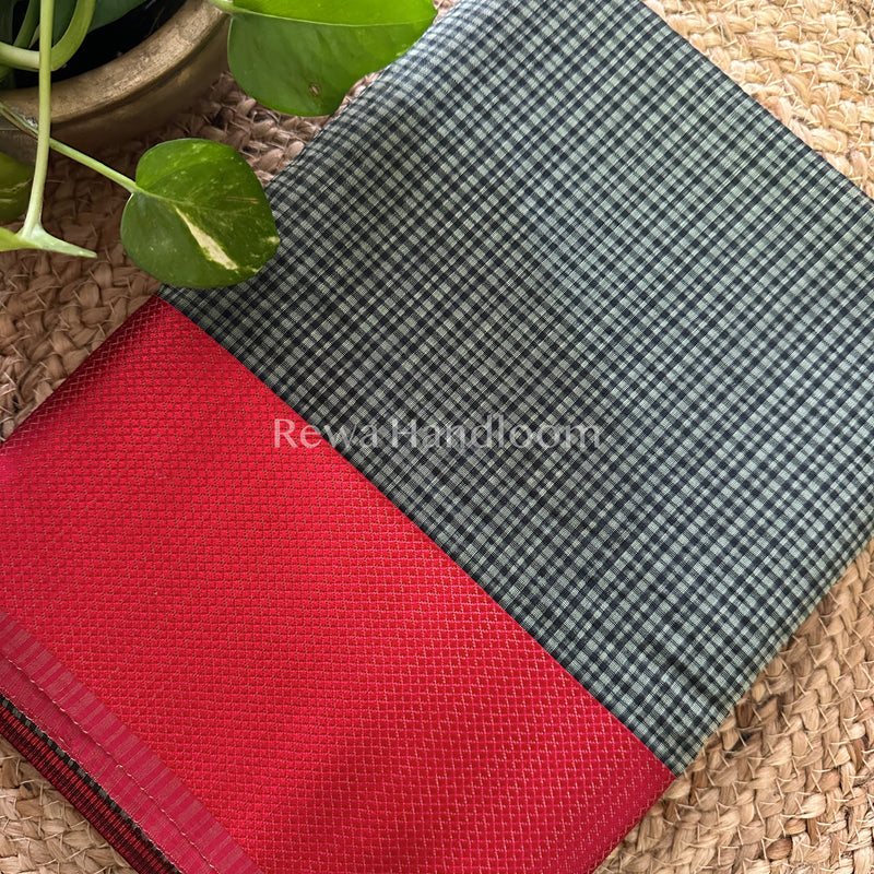 Maheshwari Resham Thread Border Saree