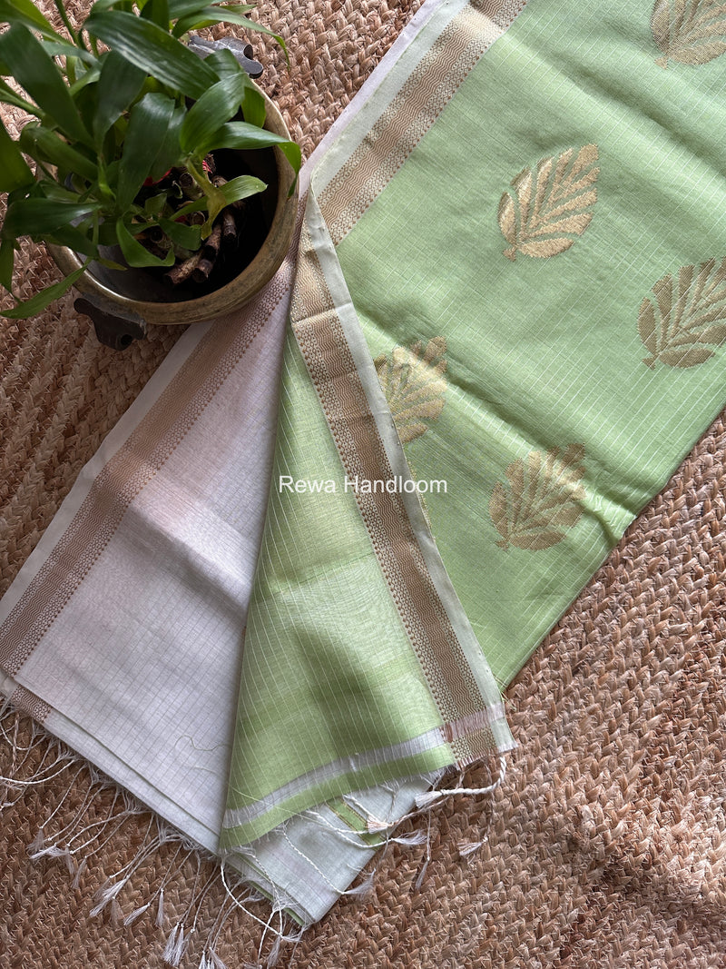 Maheshwari White Butta Pallu Saree BTPS0102