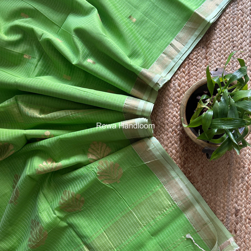 Maheshwari Parrot Green Butta Pallu Saree BTPS0100