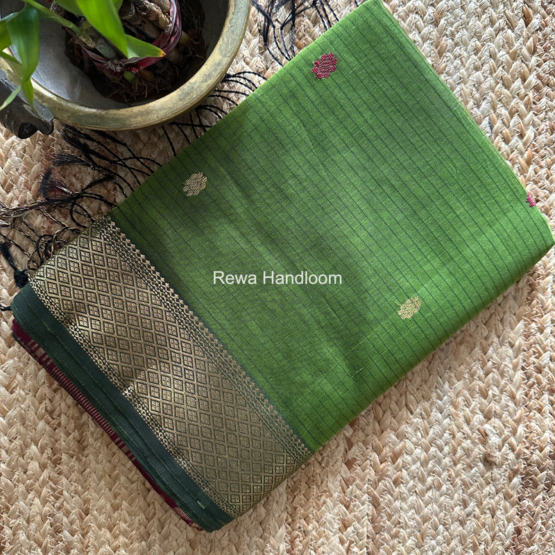 Maheshwari Parrot Green Butta Pallu Saree BTPS095
