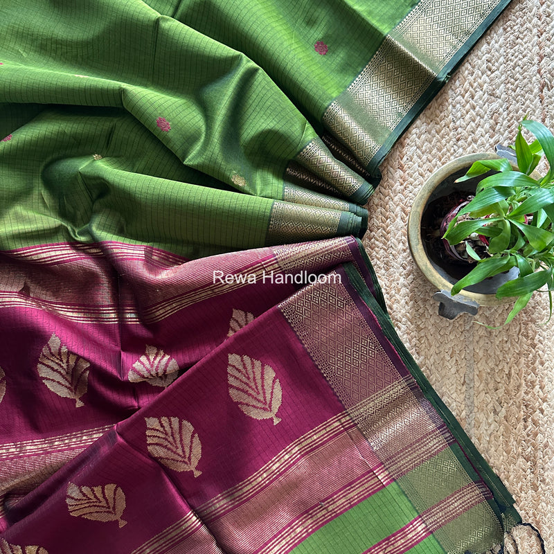 Maheshwari Parrot Green Butta Pallu Saree BTPS095